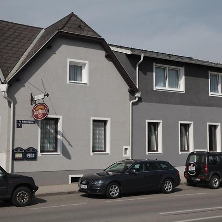 Pension Casa Topolino Vídeňské Nové Město Exteriér fotografie