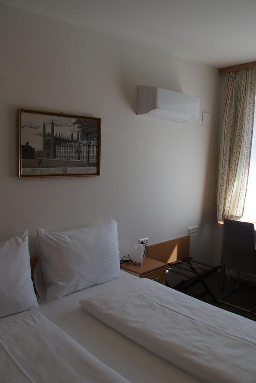 Pension Casa Topolino Vídeňské Nové Město Exteriér fotografie