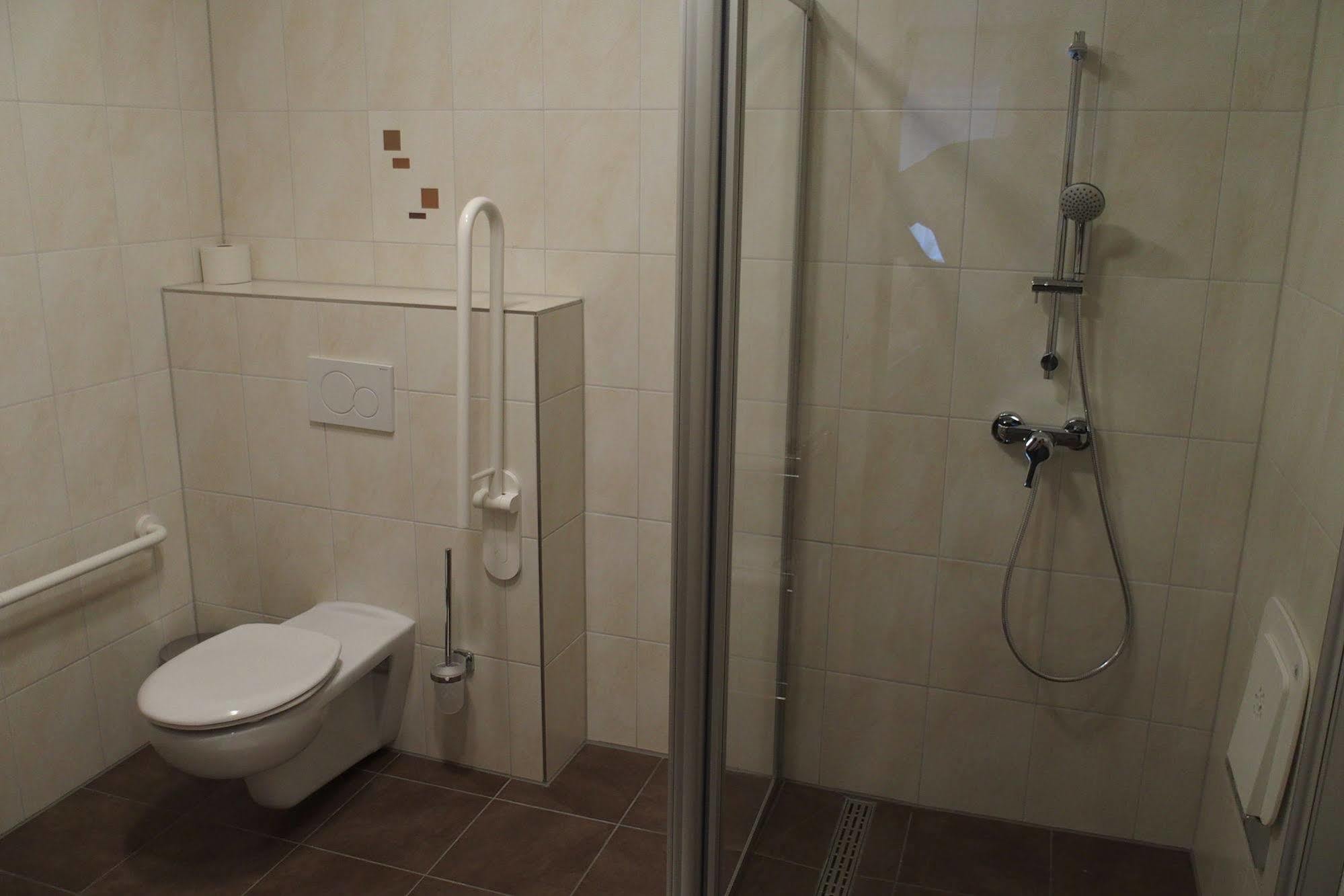 Pension Casa Topolino Vídeňské Nové Město Exteriér fotografie