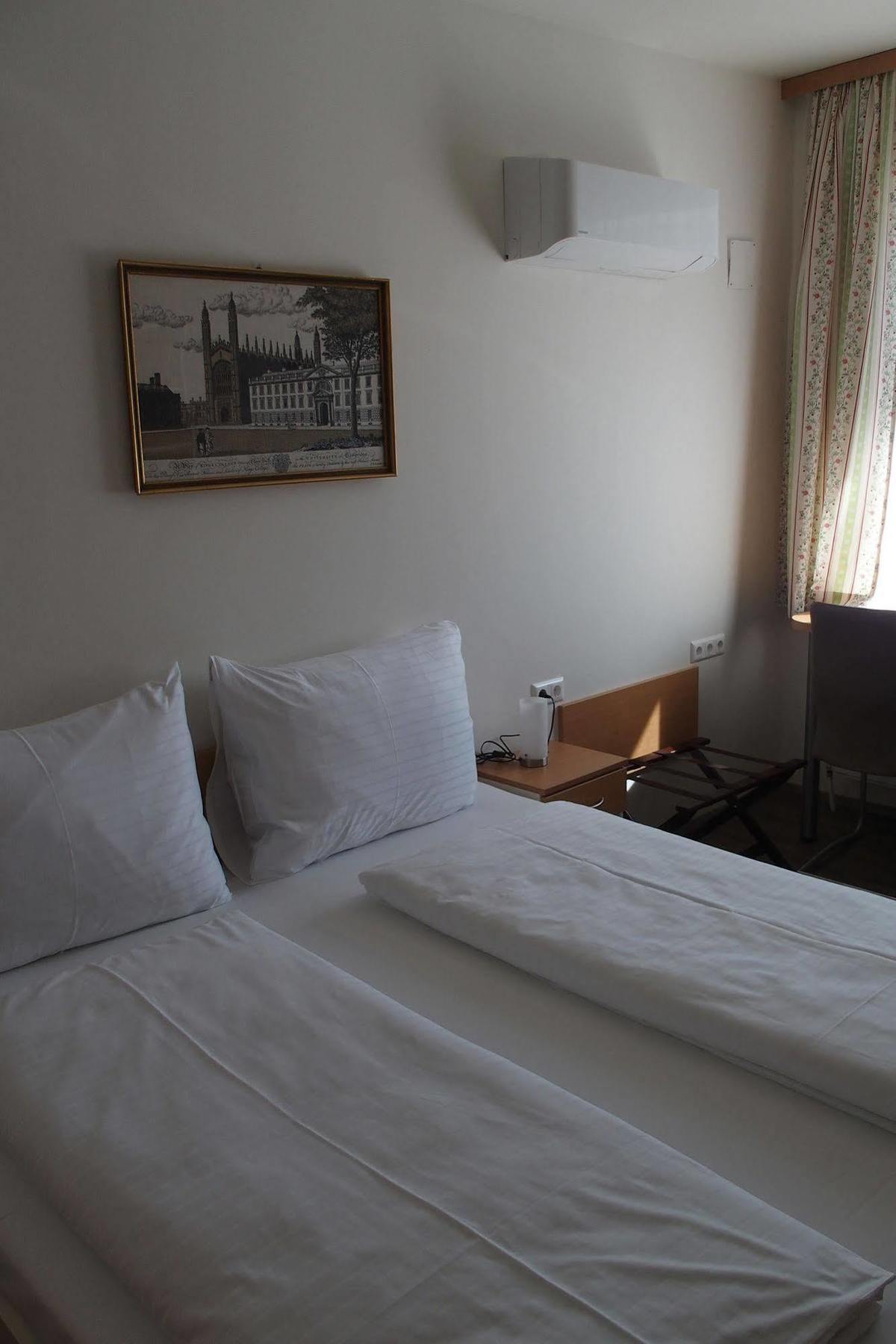 Pension Casa Topolino Vídeňské Nové Město Exteriér fotografie