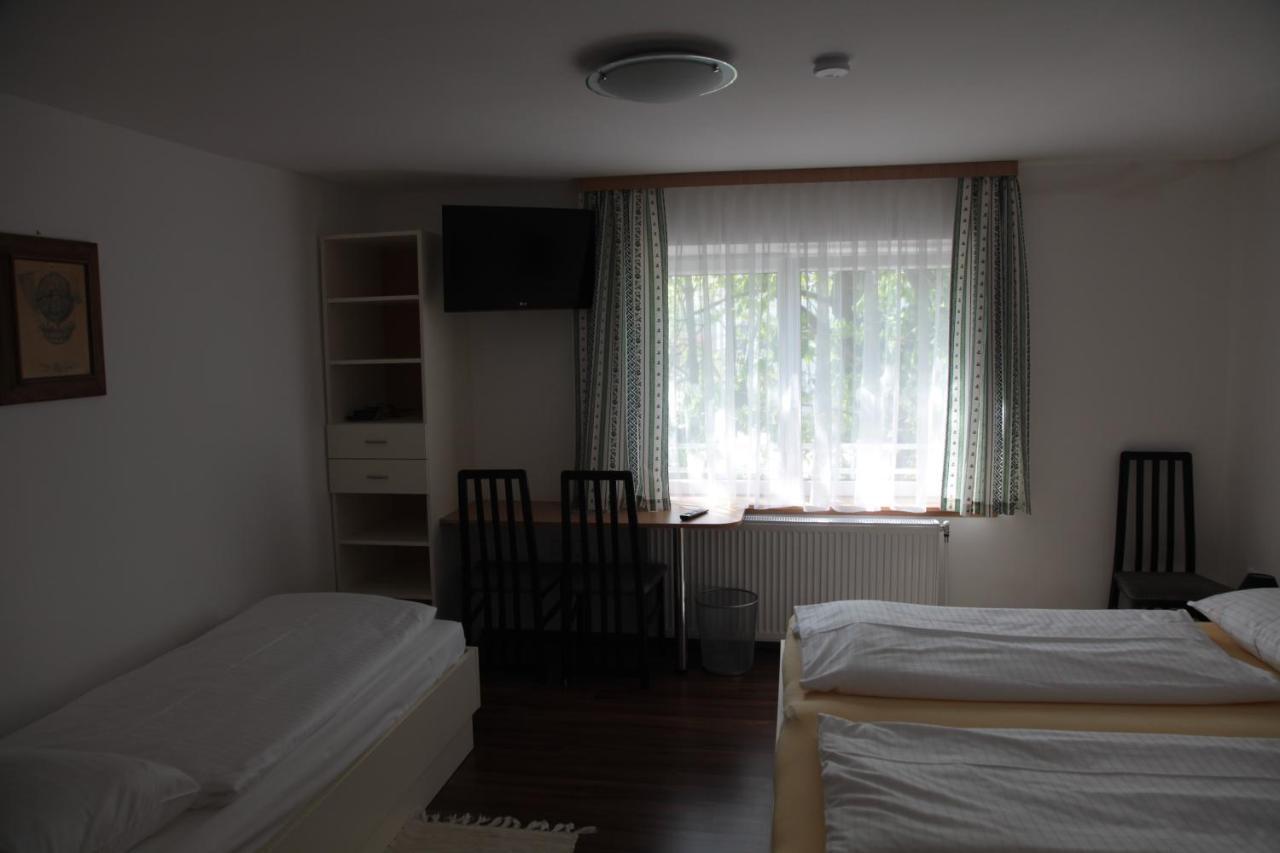 Pension Casa Topolino Vídeňské Nové Město Exteriér fotografie